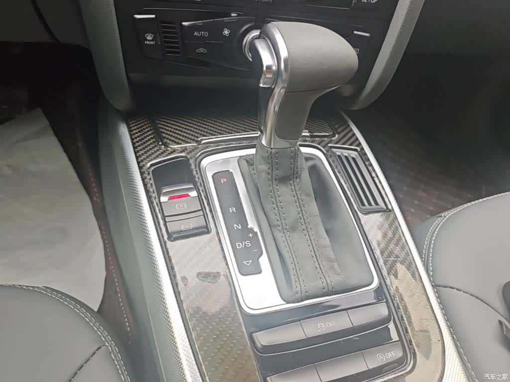Audi A4L, 2016 14