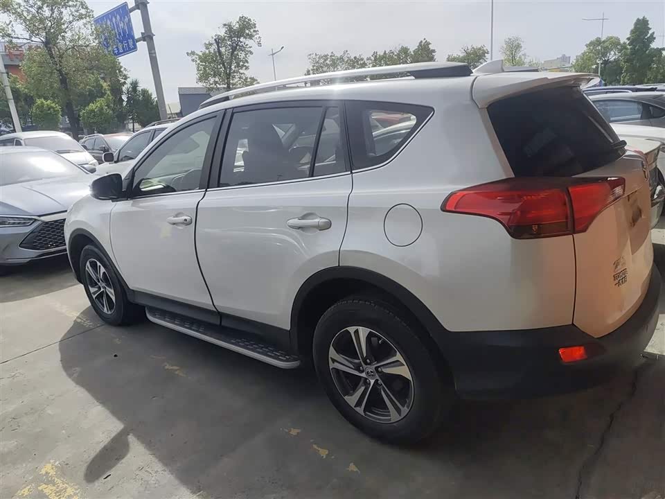Toyota RAV4 Rongfang