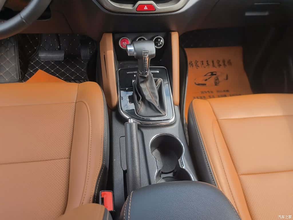 Changan CX70, 2017 14