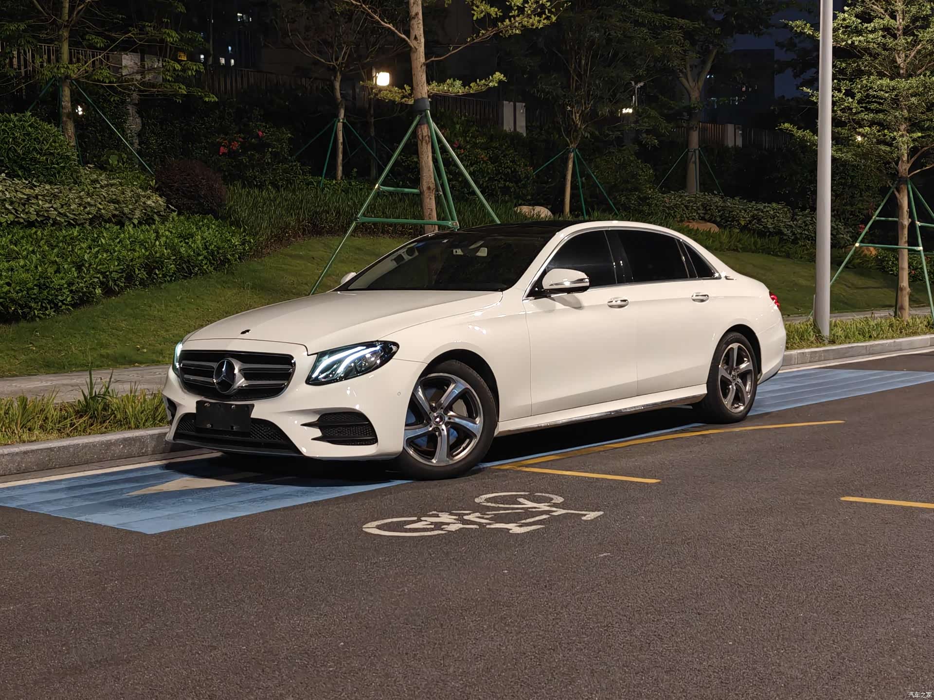 Mercedes-Benz E-Class, 2018 2