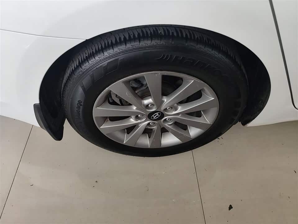 Hyundai Name picture