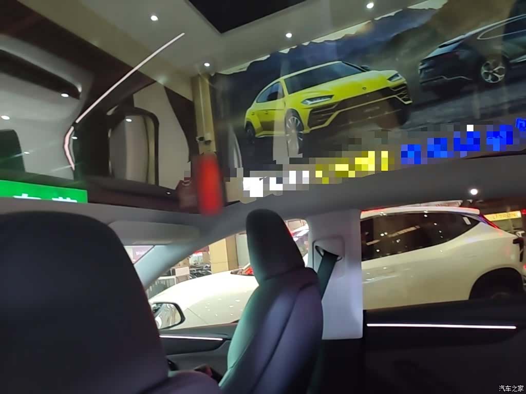 Tesla Model Y, 2026 18