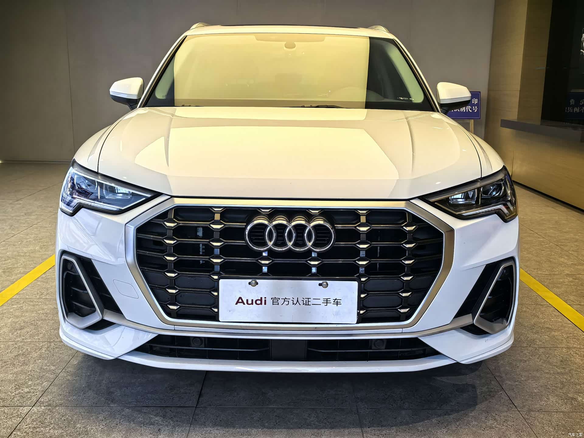 Audi Q3, 2022 12