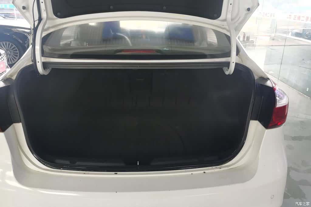Kia K3, 2017 4