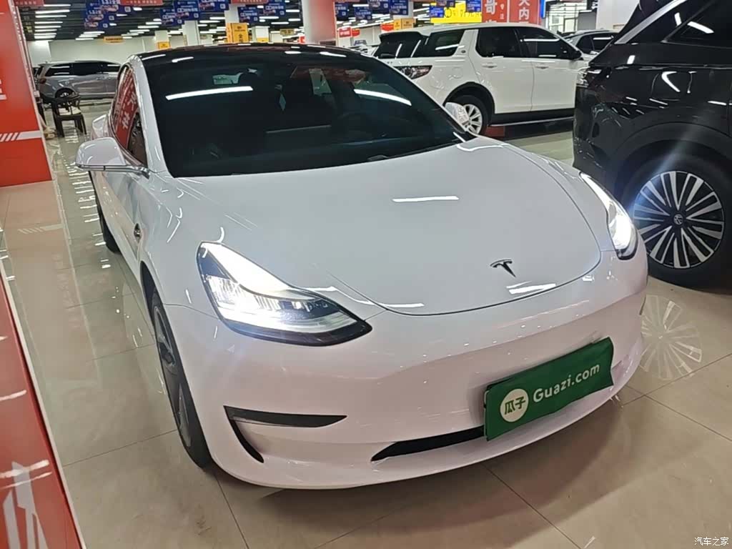 Tesla Model 3, 2019 4