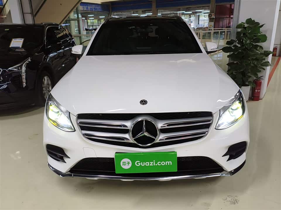 Mercedes-Benz GLC Mercedes-Benz GLC