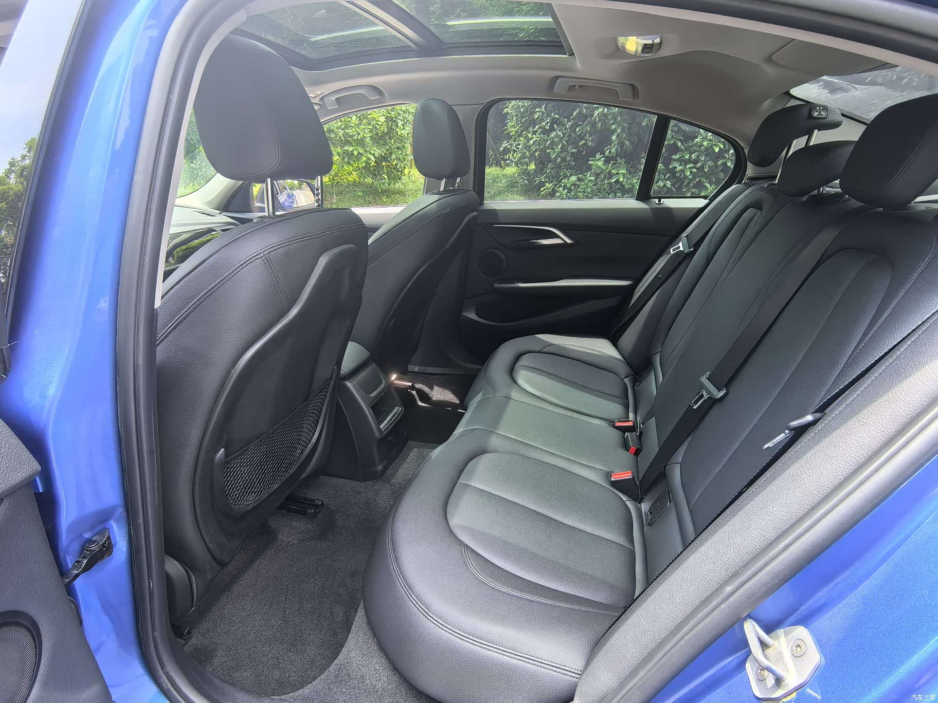 BMW 1 Series, 2018 9