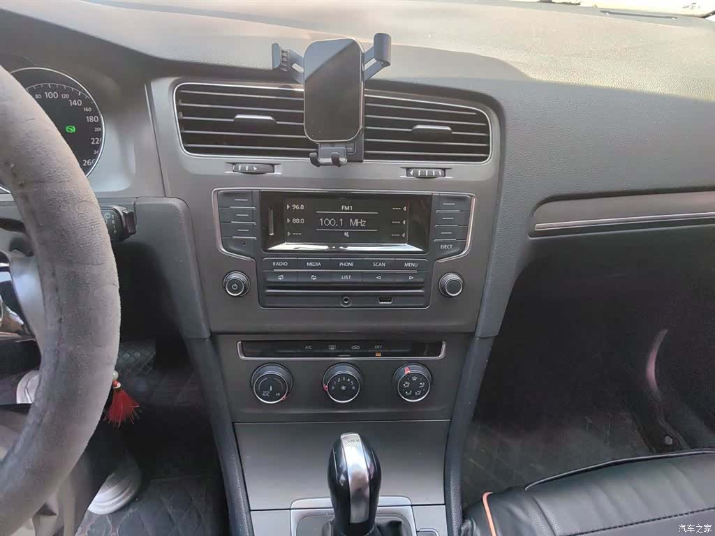 Volkswagen Golf, 2015 6
