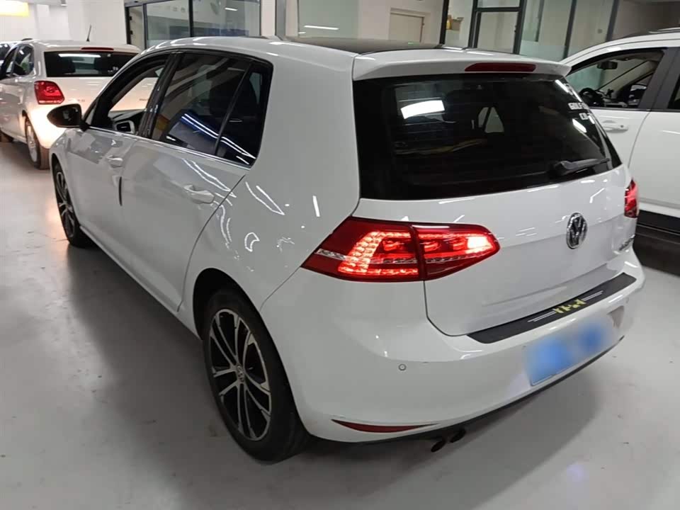 Volkswagen golf