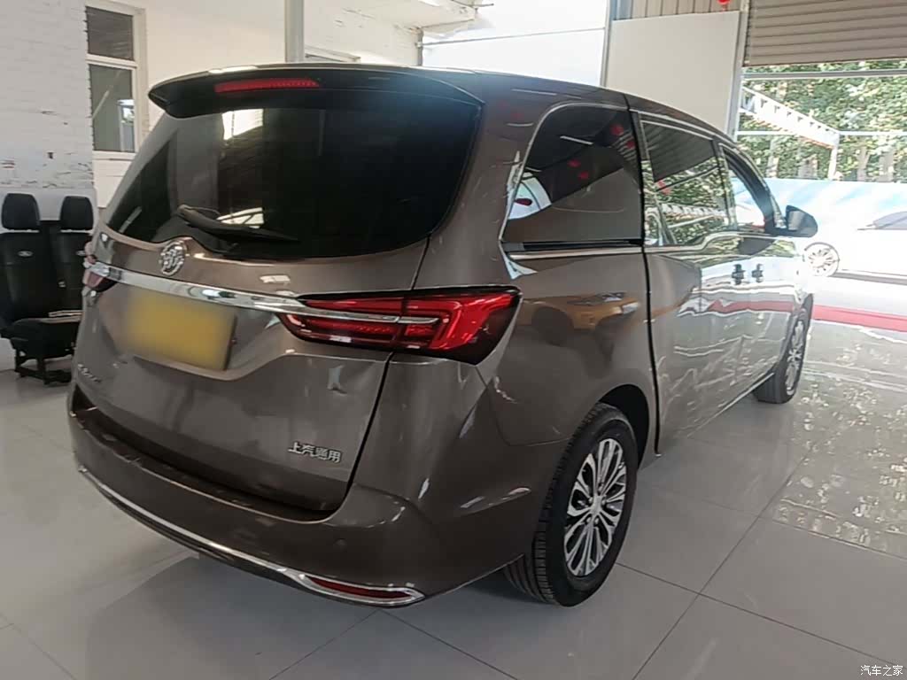 Buick GL8, 2022 7