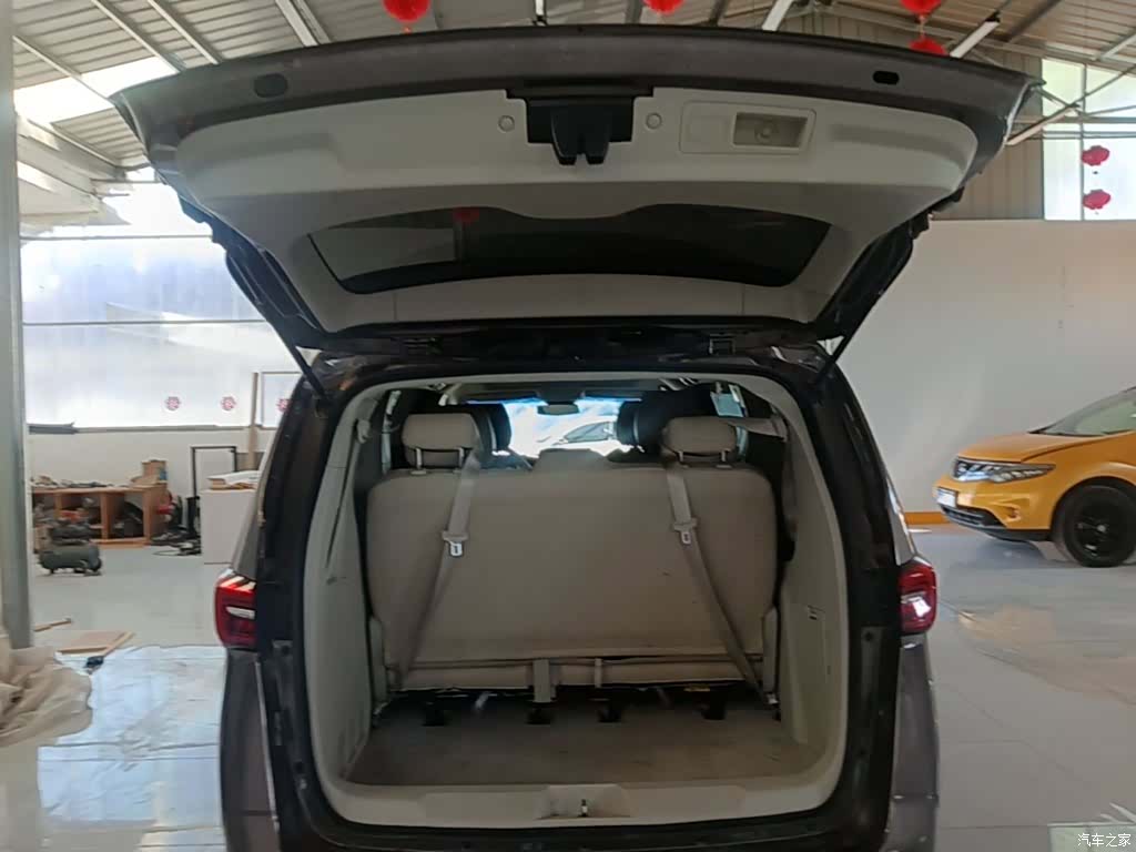 Buick GL8, 2022 19