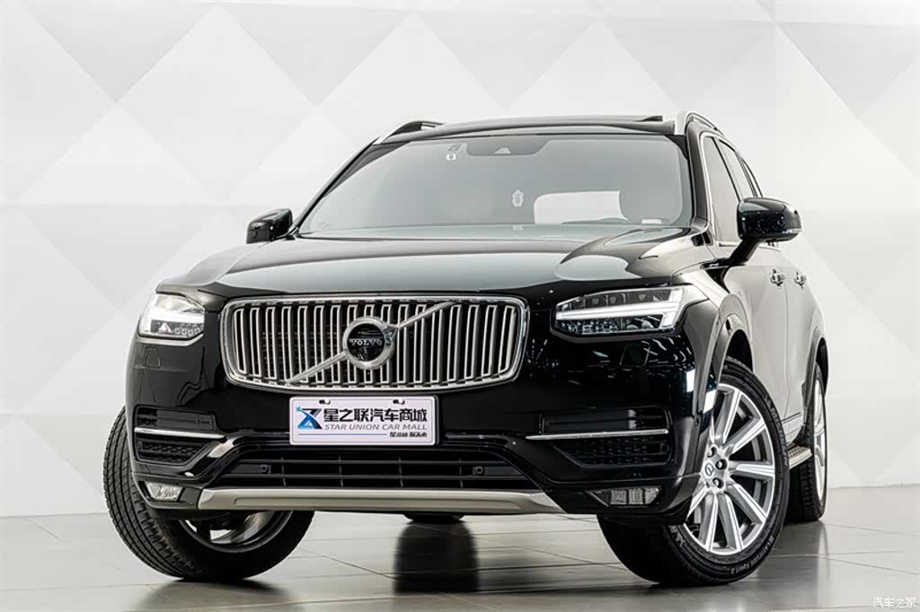 Volvo XC90, 2018 3