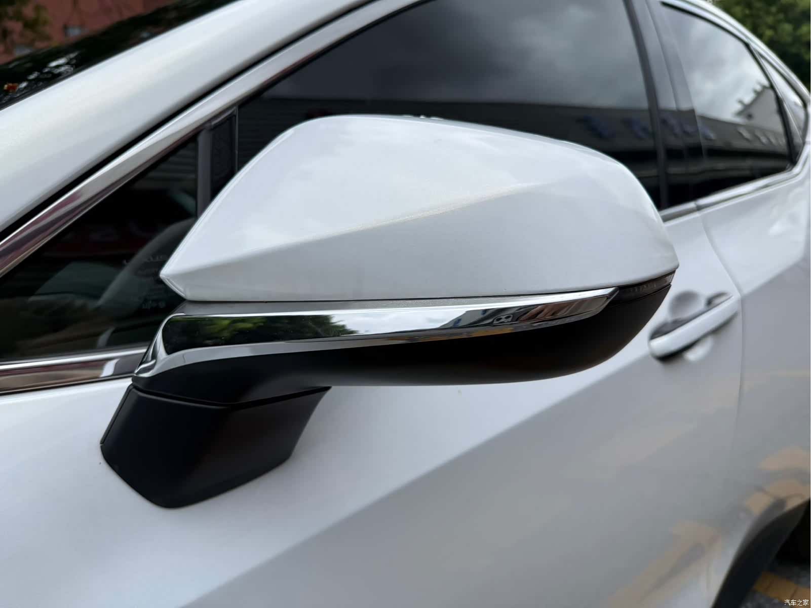 Lexus NX, 2022 21