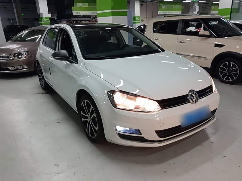 Volkswagen golf