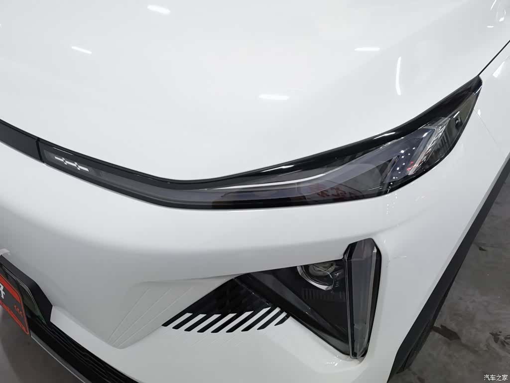 Geely Galaxy L7, 2024 7