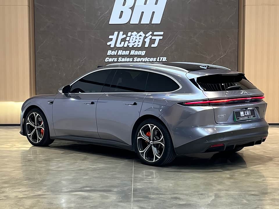 NIO ET5T