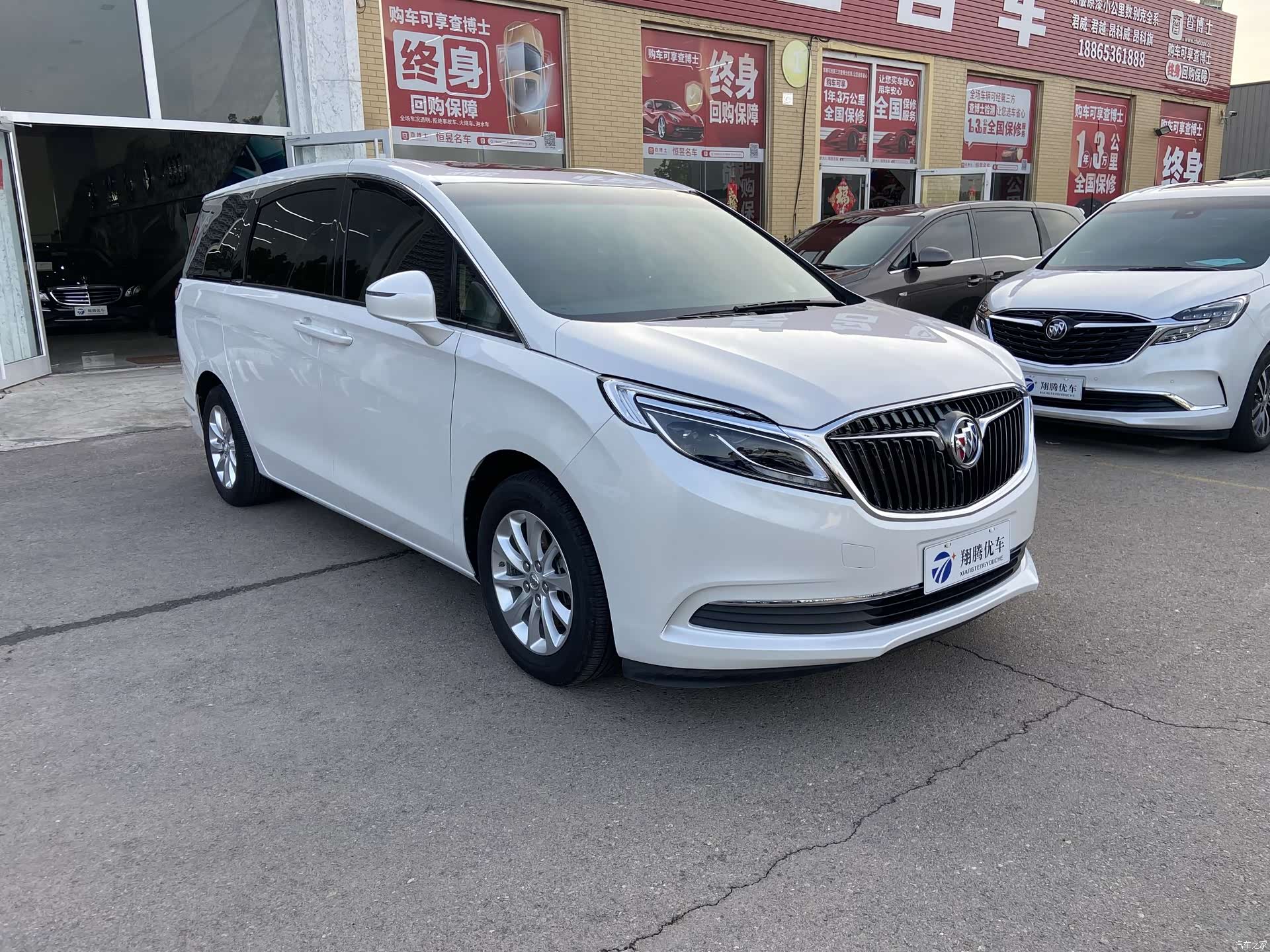 Buick GL8, 2019 3