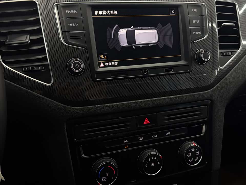 Volkswagen Golf*Jiayu Volkswagen Golf*Jiayu