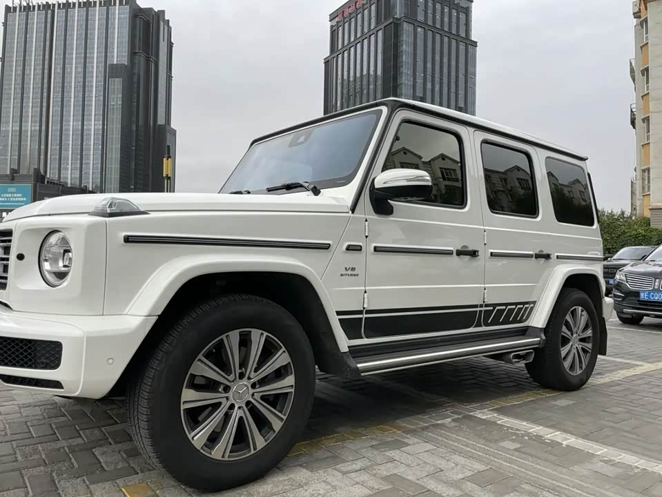 Mercedes-Benz G-class