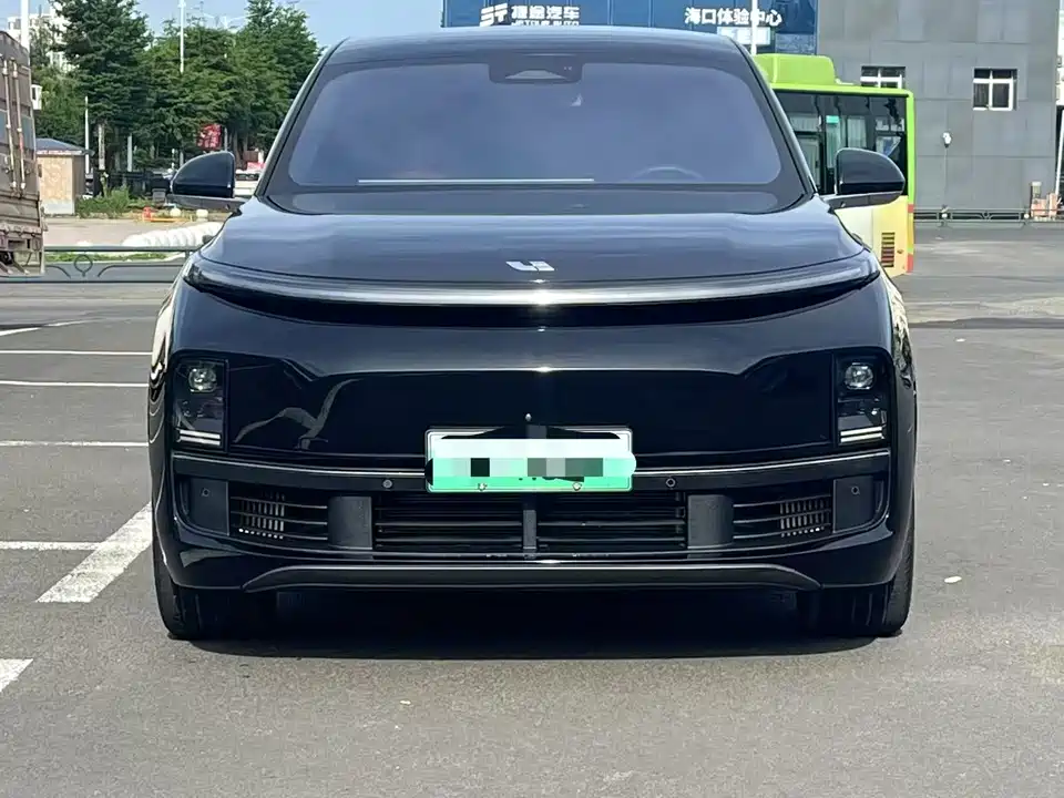Li Auto Ideal L8
