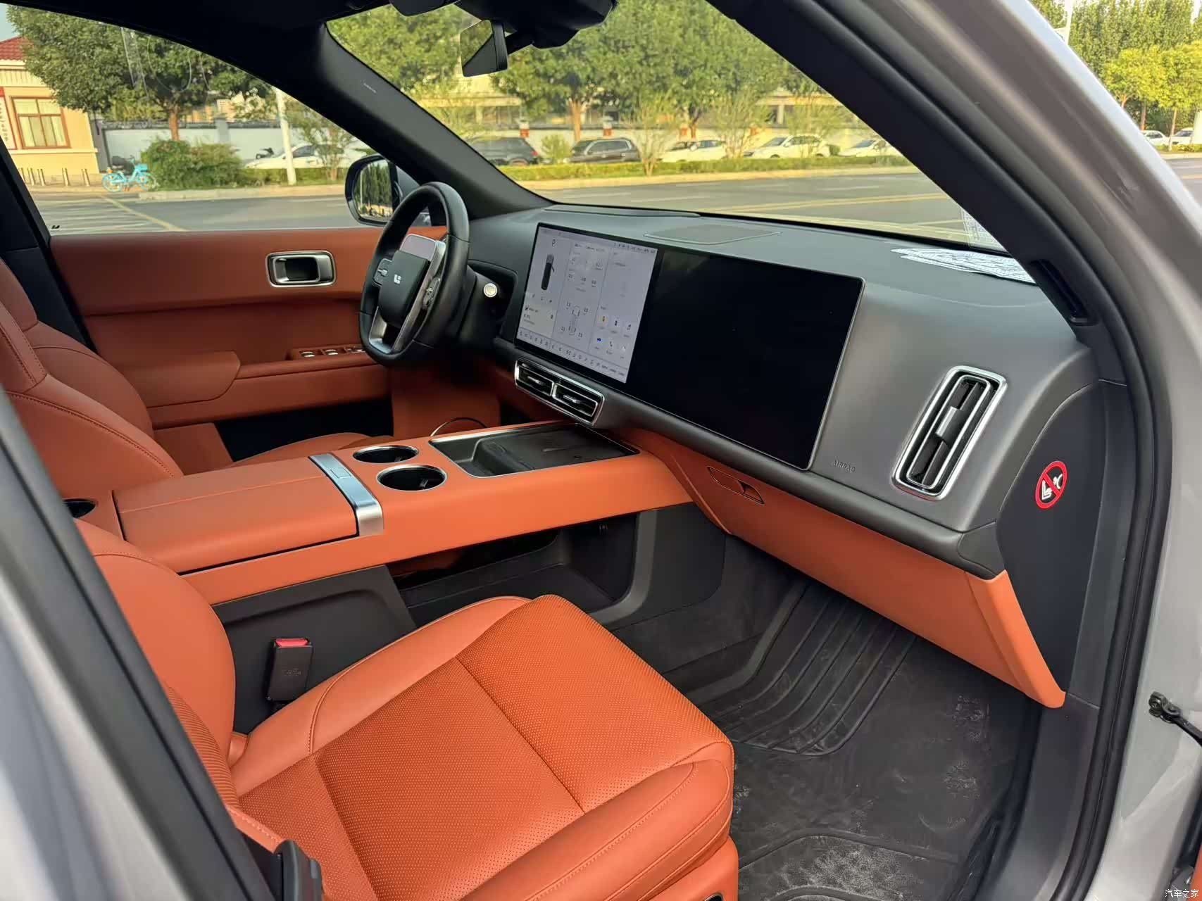 Li Auto L9, 2023 7