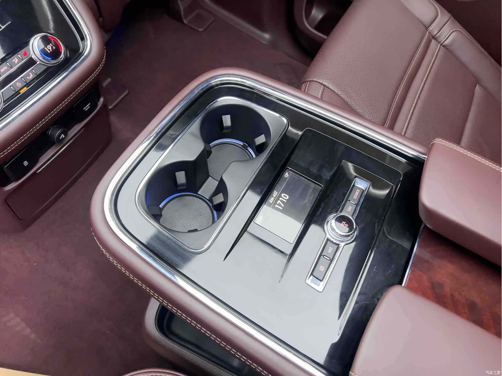 Lincoln Navigator, 2020 17