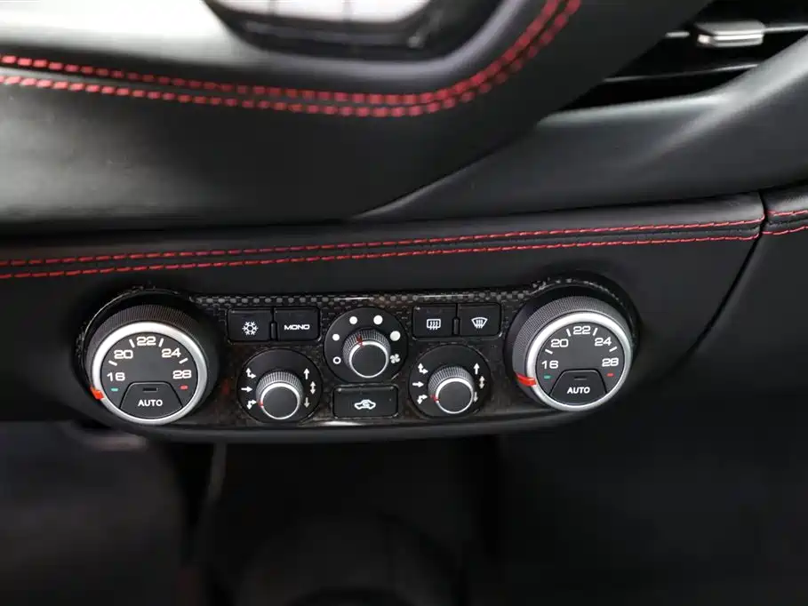 Ferrari 488