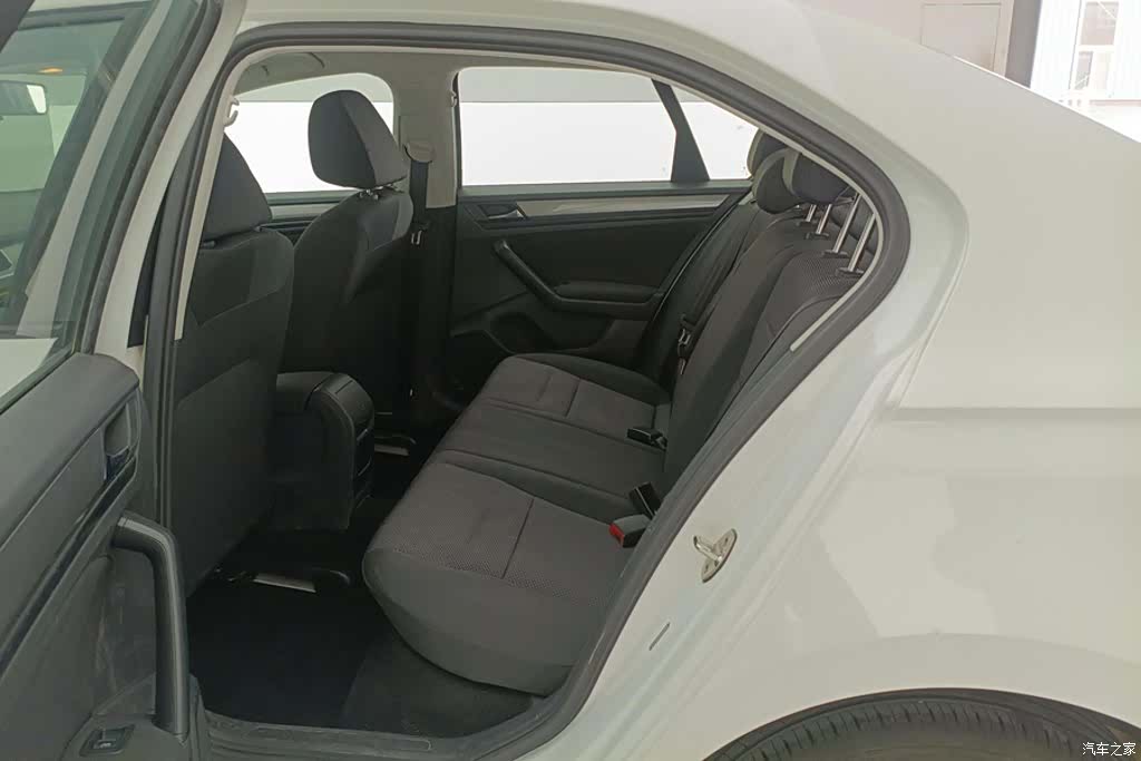Volkswagen Bora, 2017 11