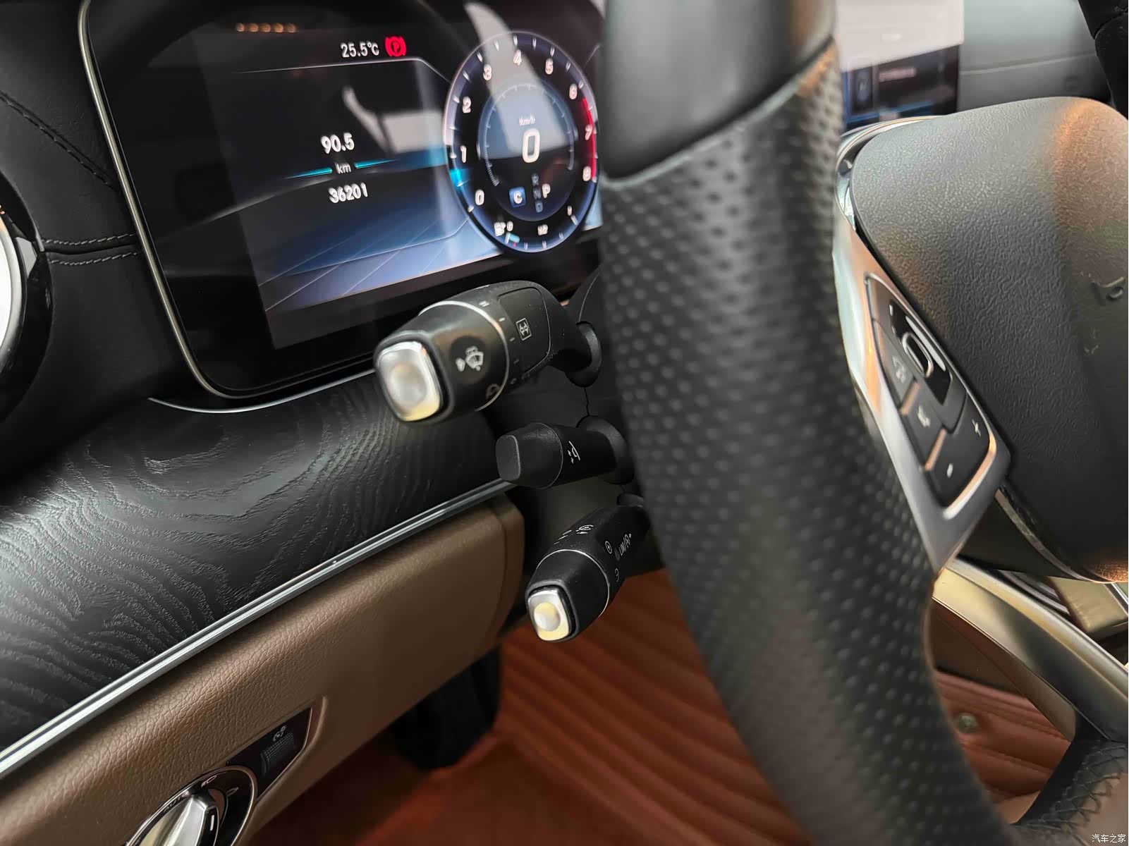 Mercedes-Benz E-Class, 2017 16