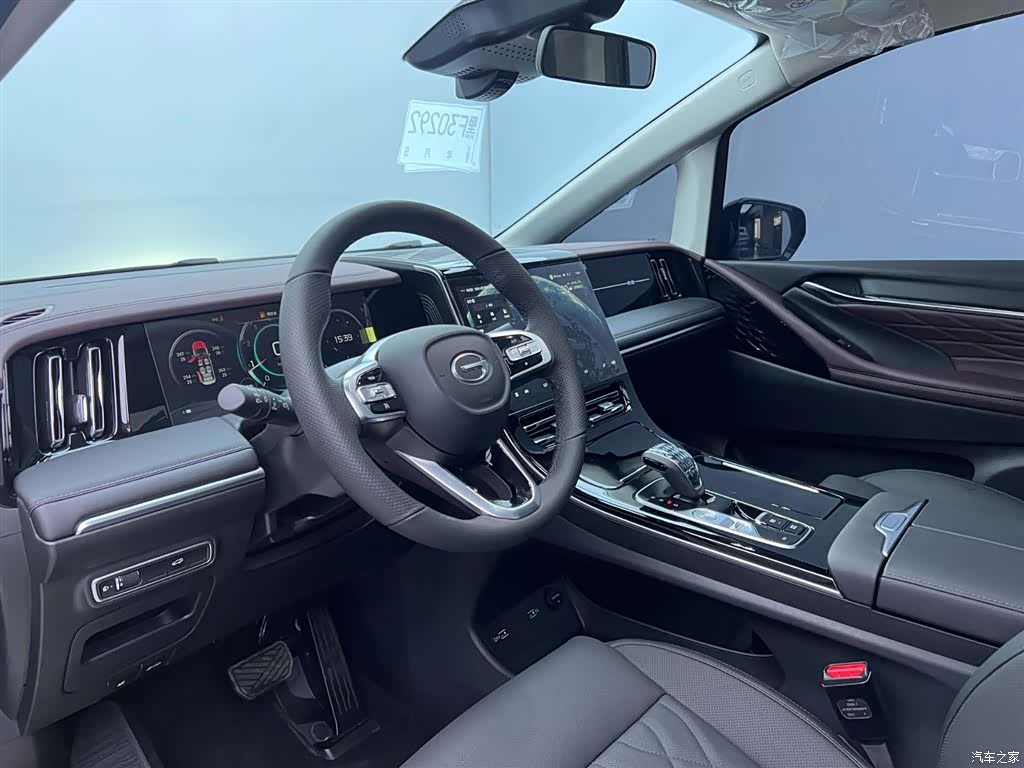 Trumpchi M8, 2025 23