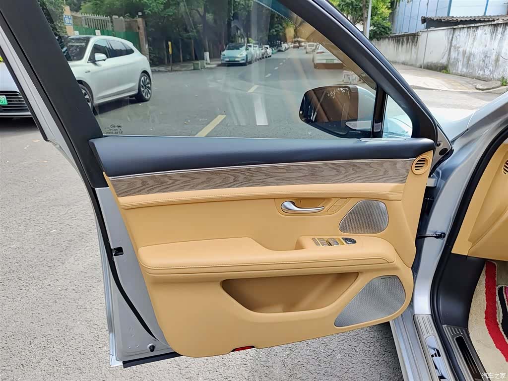 AITO M5, 2022 6
