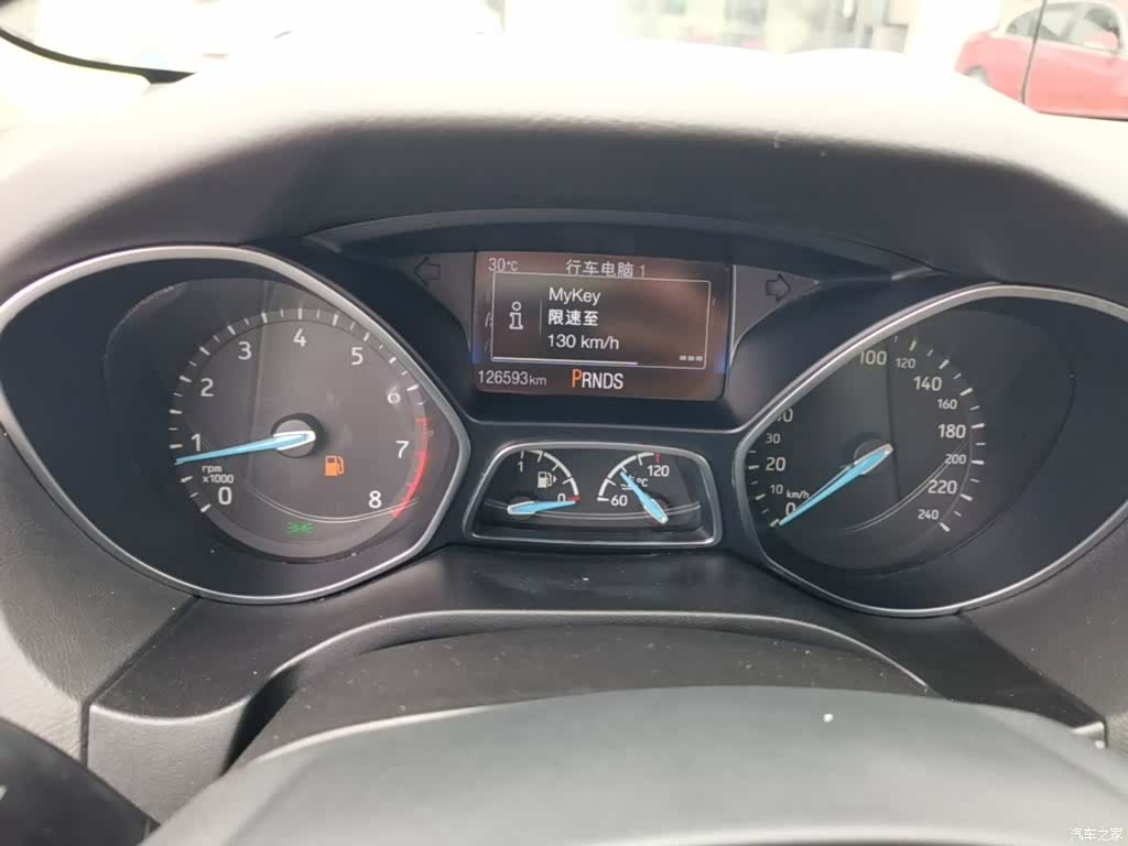 Ford Focus, 2017 12