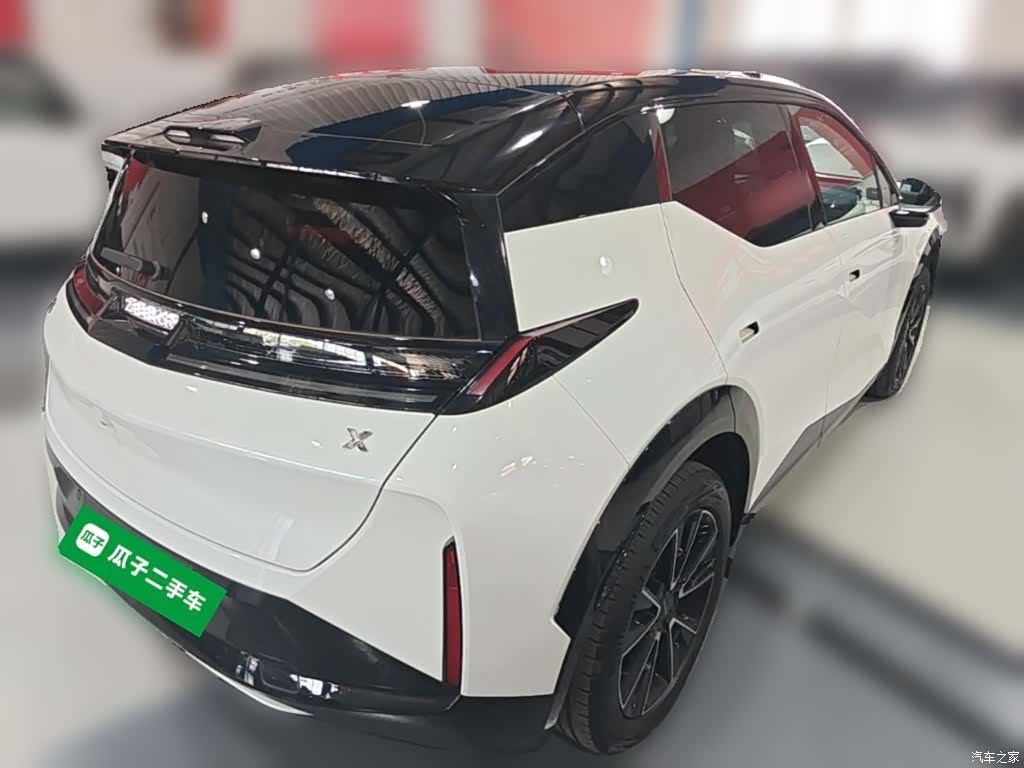 Zeekr X, 2025 12