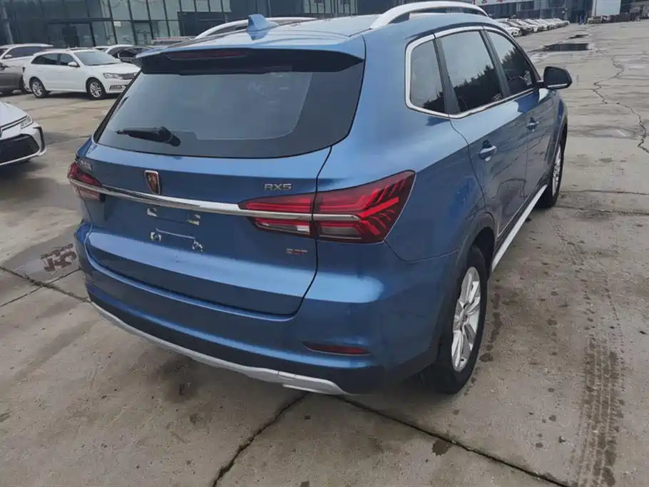 Roewe RX5