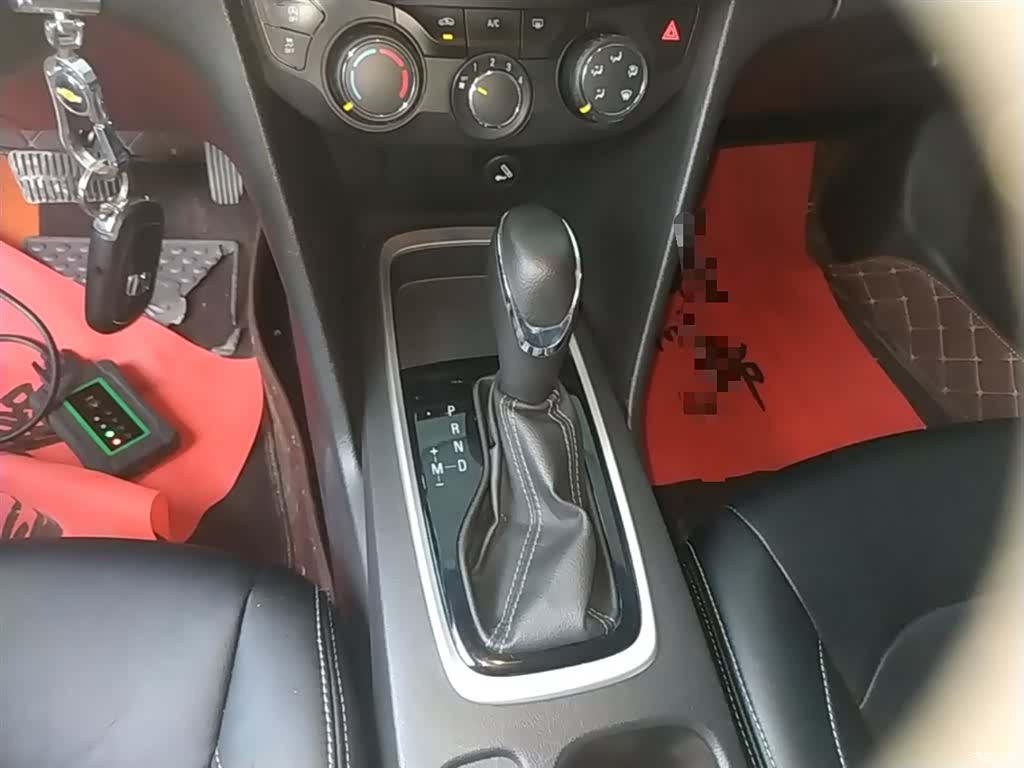 Chevrolet 320, 2019 14