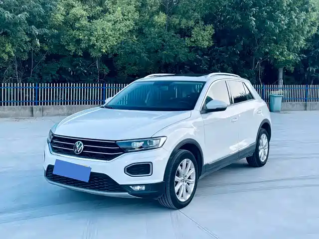 Volkswagen T-ROC 2023 — купить из Китая под заказ