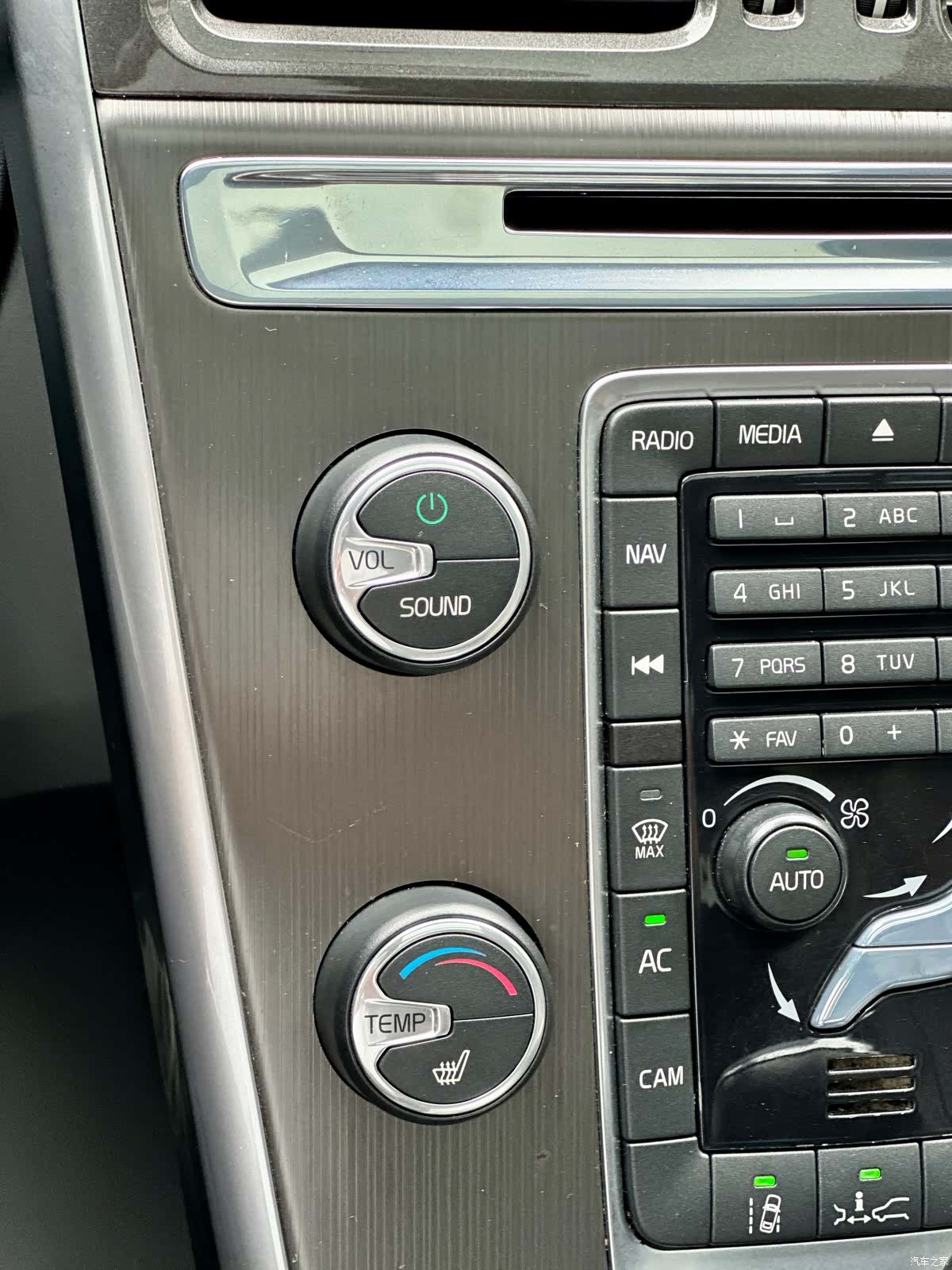 Volvo XC60, 2014 33