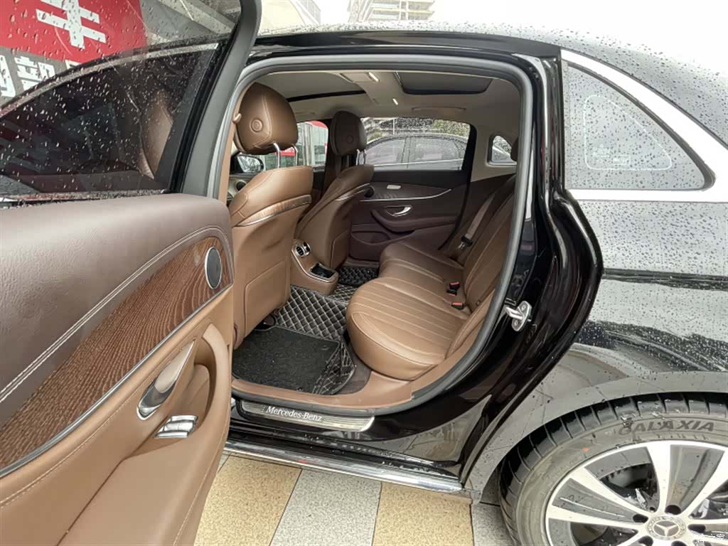 Mercedes-Benz E-Class, 2023 7