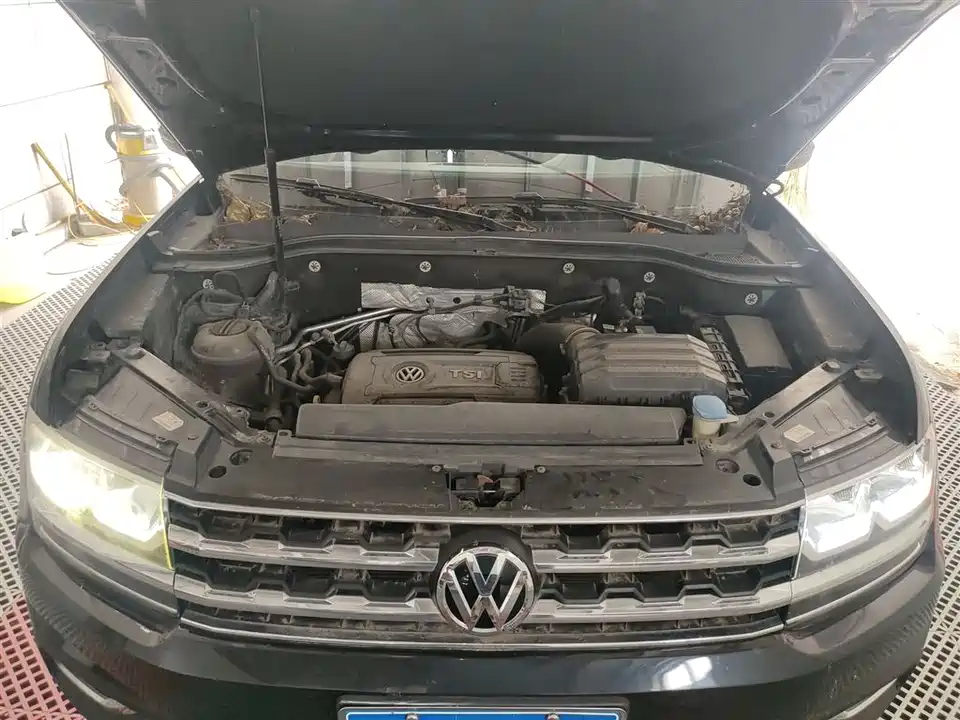 Volkswagen Tourang