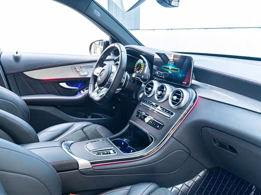 Mercedes-Benz GLC AMG