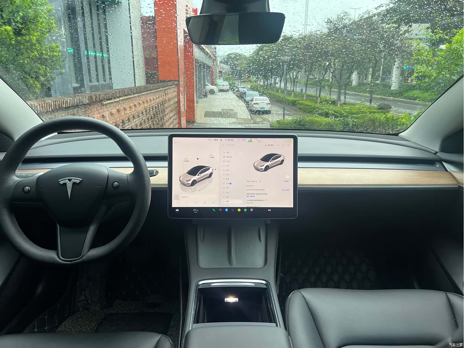 Tesla Model 3, 2022 12