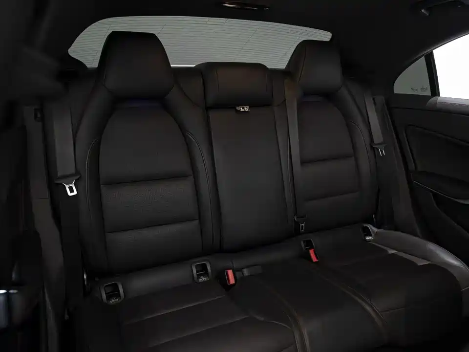 Mercedes-Benz CLA AMG