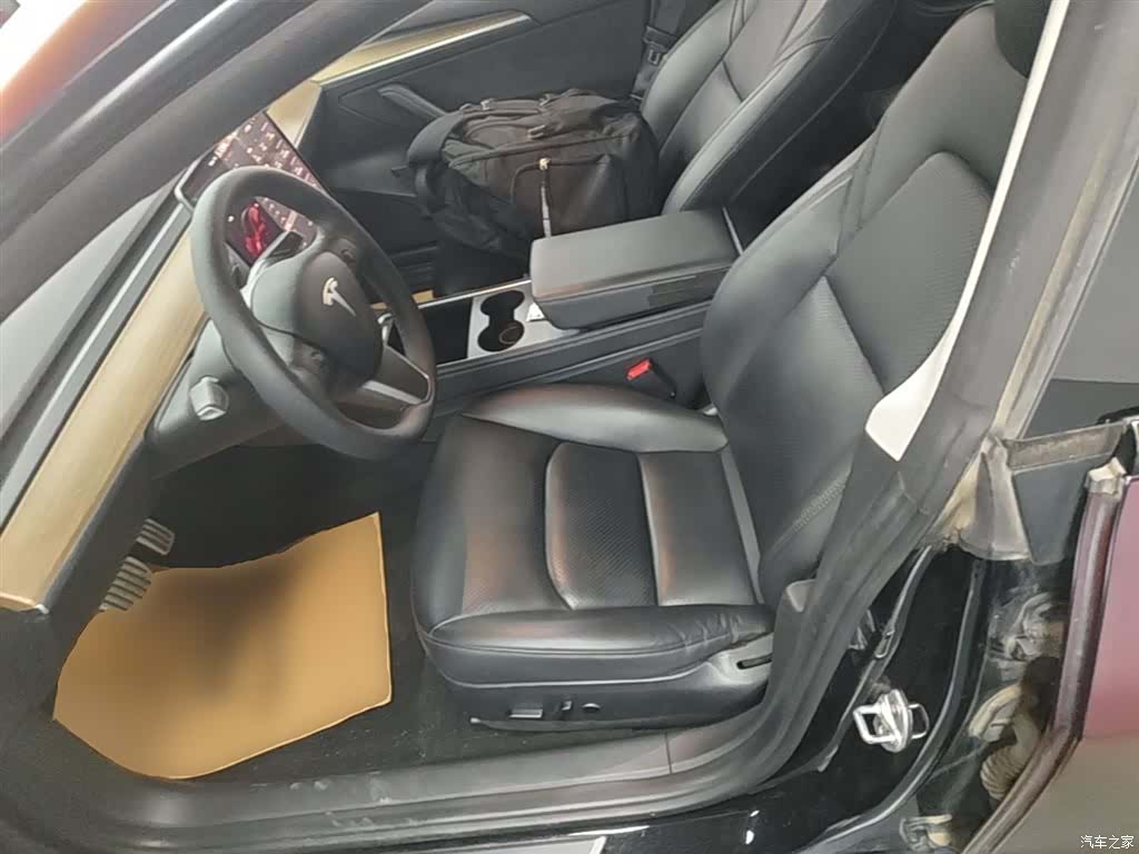 Tesla Model 3, 2021 15