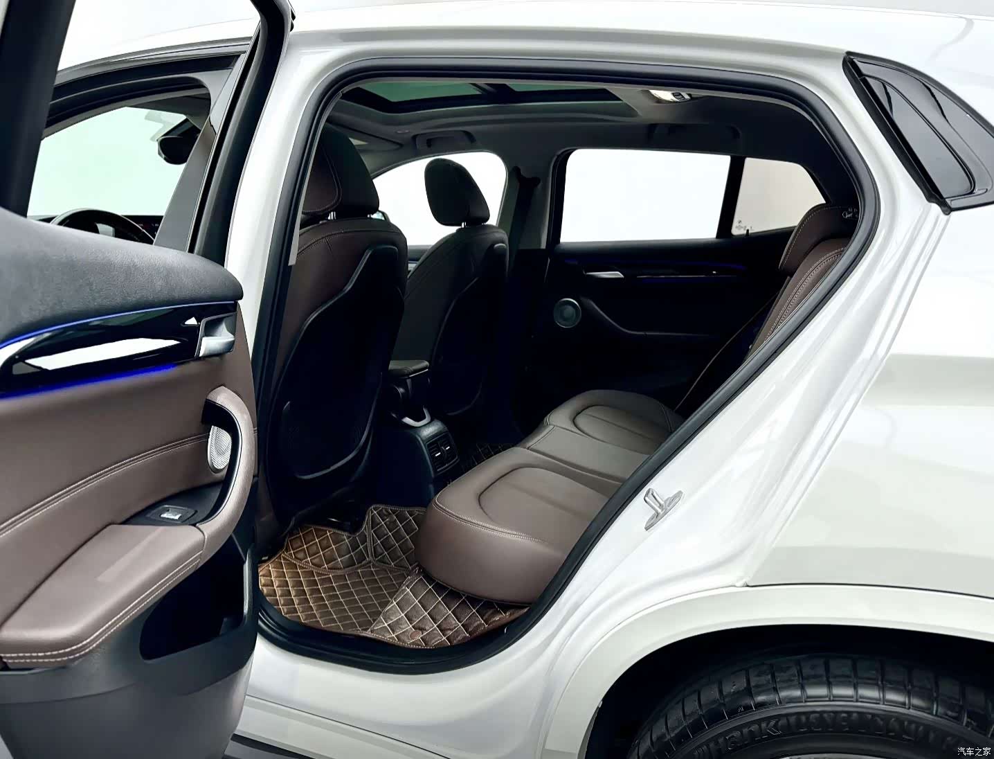 BMW X2, 2023 9