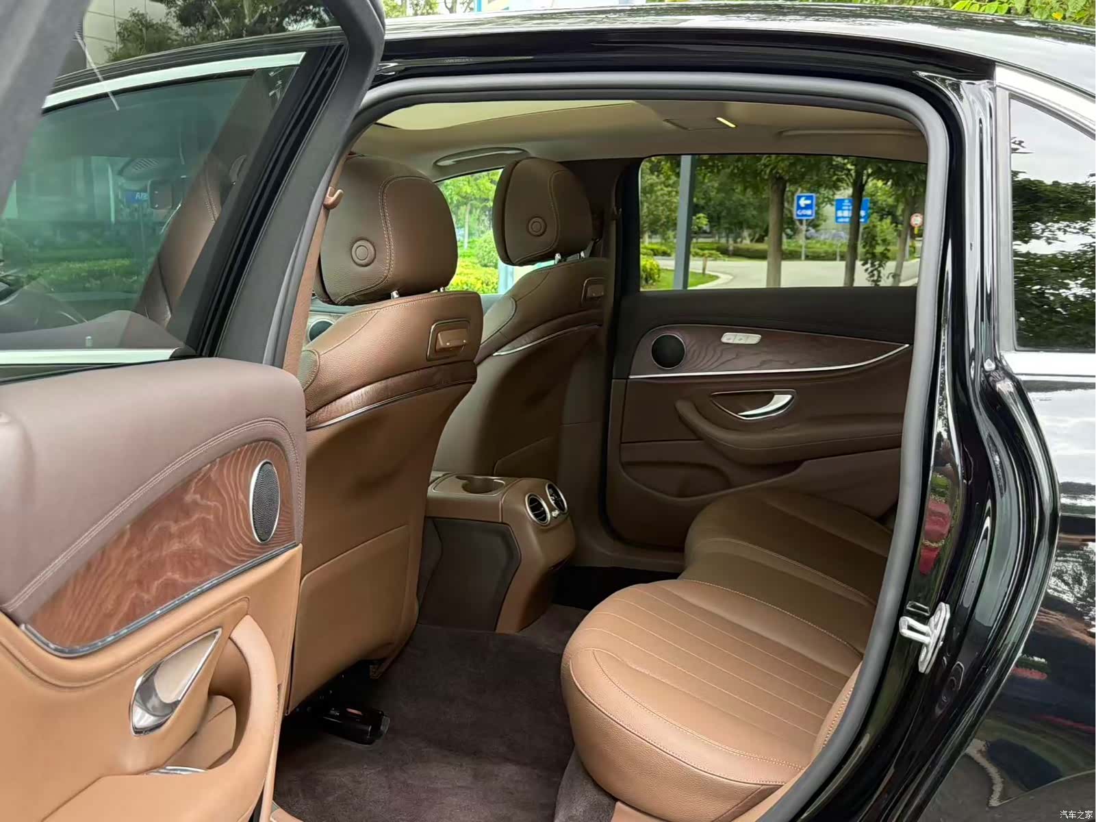 Mercedes-Benz E-Class, 2020 8