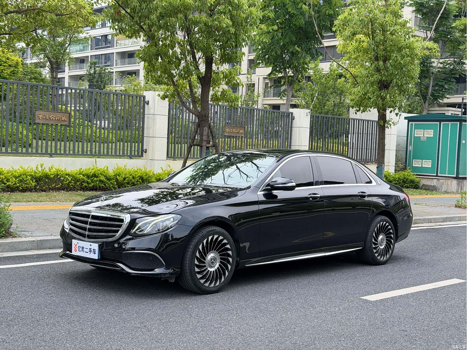 Mercedes-Benz E-Class, 2017 2