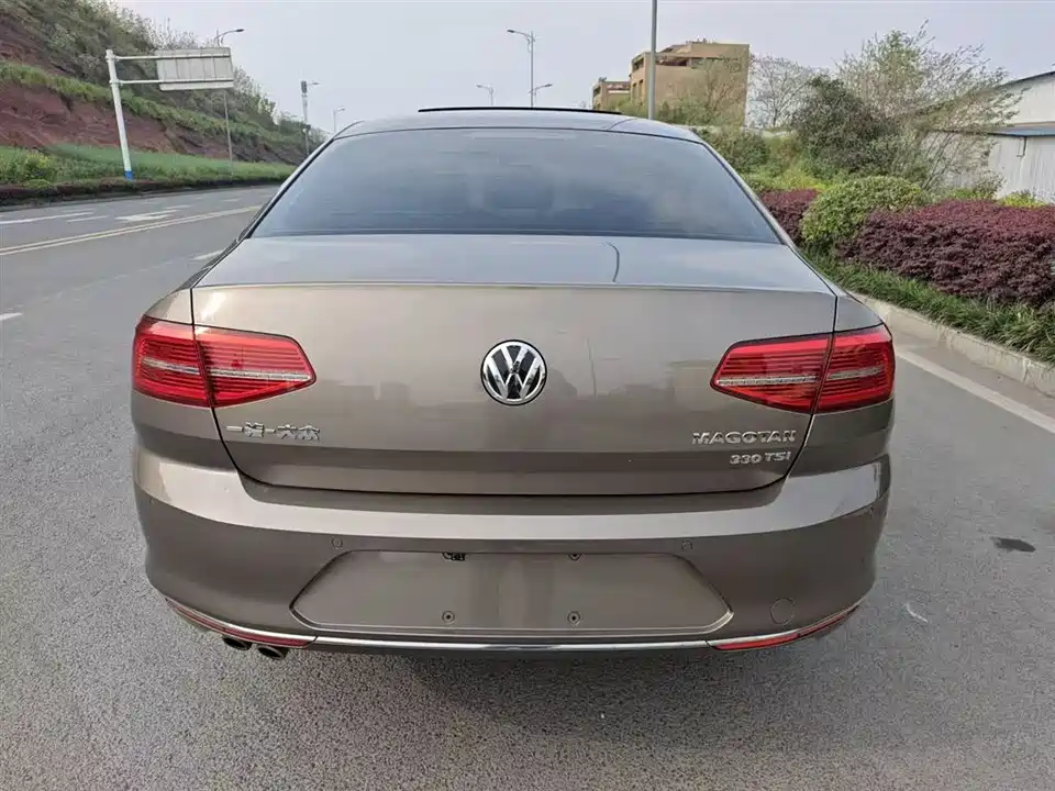 Volkswagen Magotan