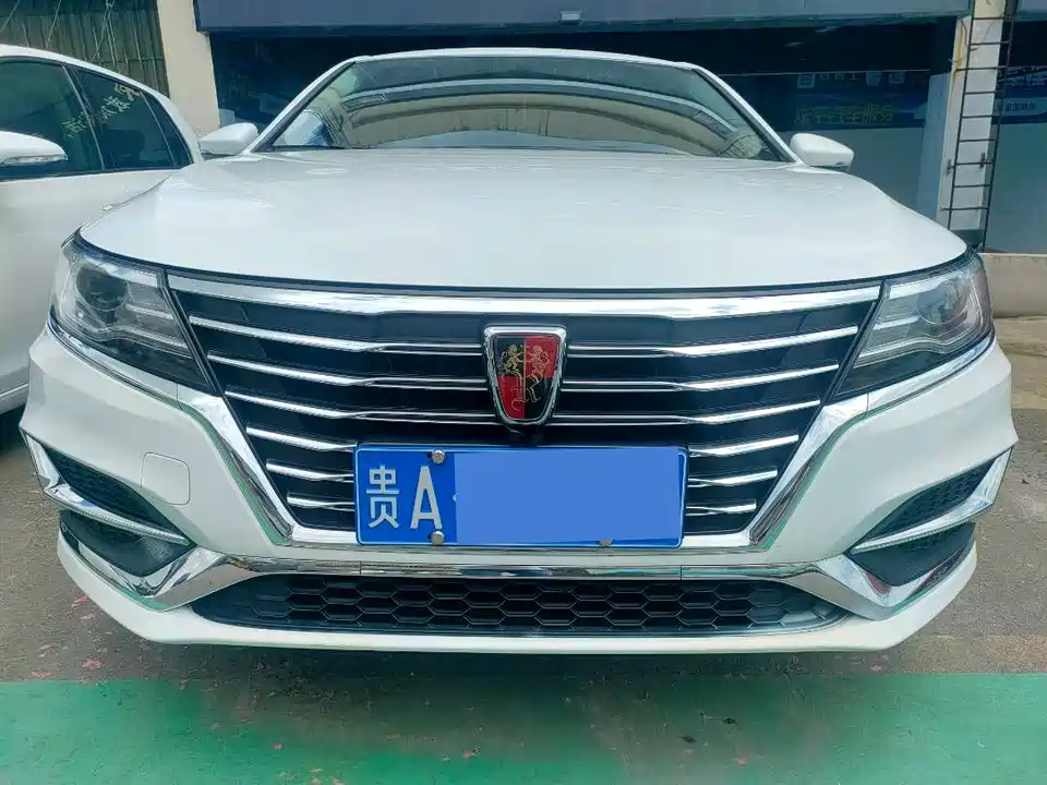 Roewe i6