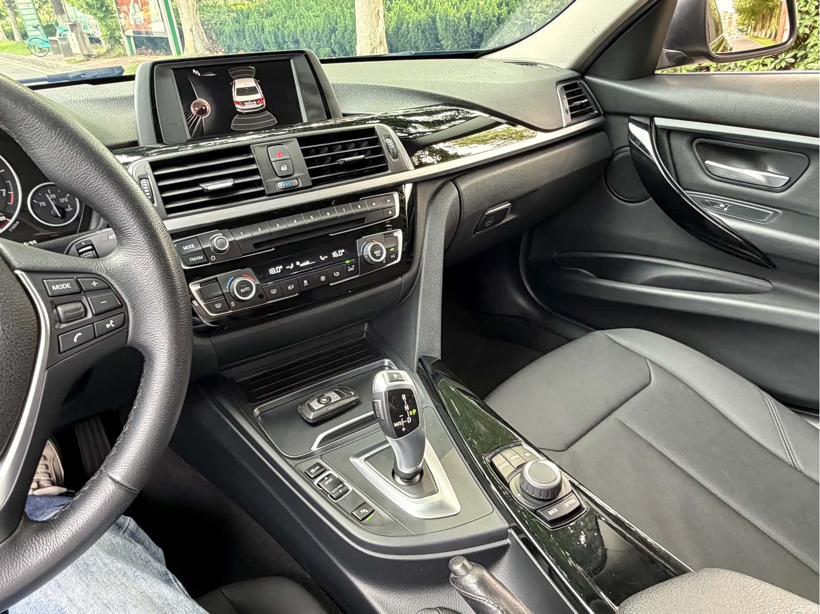 BMW 3 Series, 2017 11