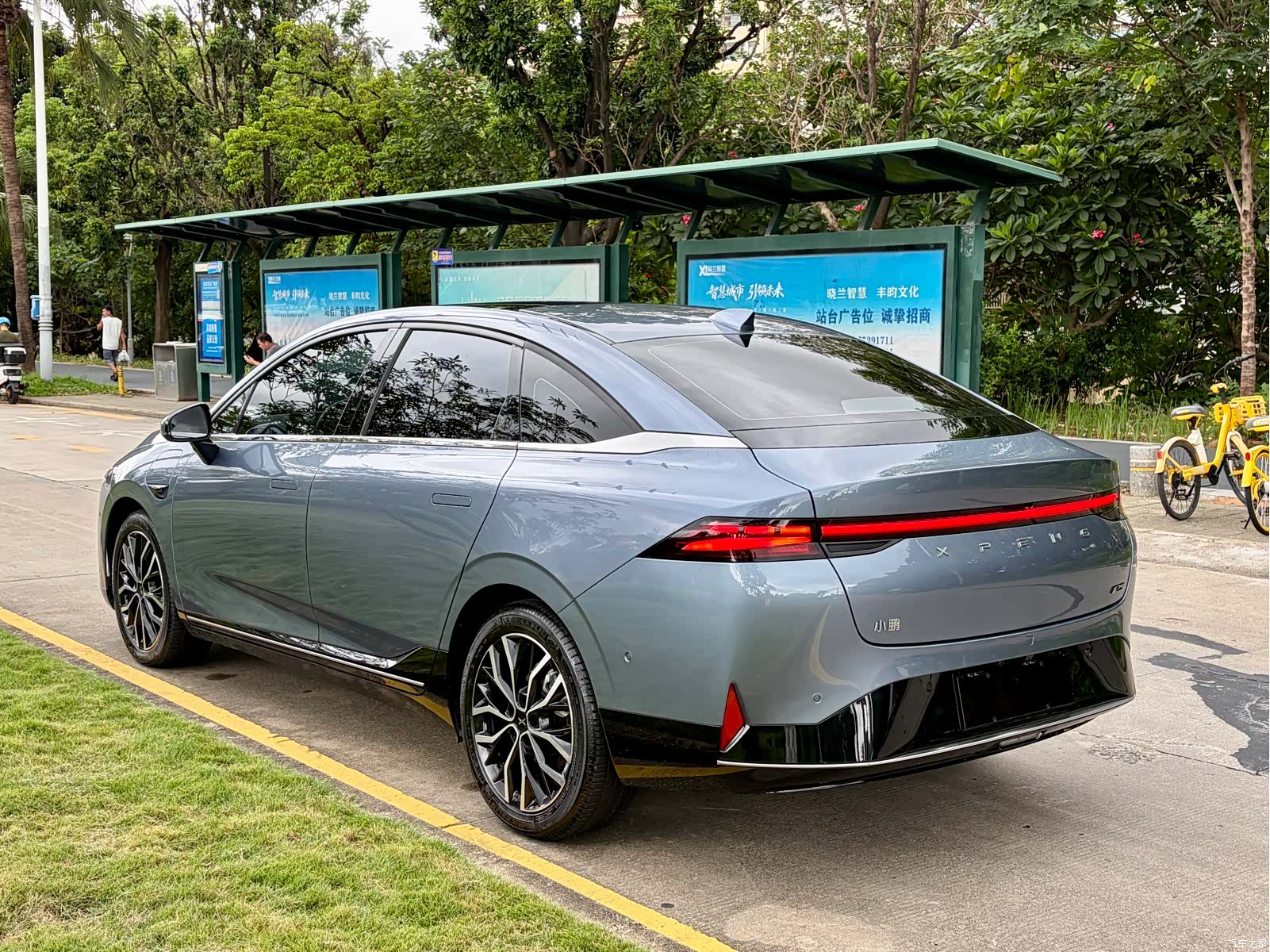 Xpeng P5, 2022 6